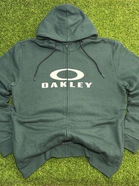 Oakley Dark Green Zip-Up Hoodie with Logo Tag